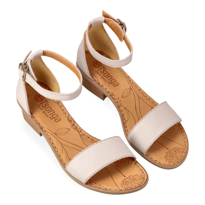 Beira : Ladies Leather Sandal in Cream