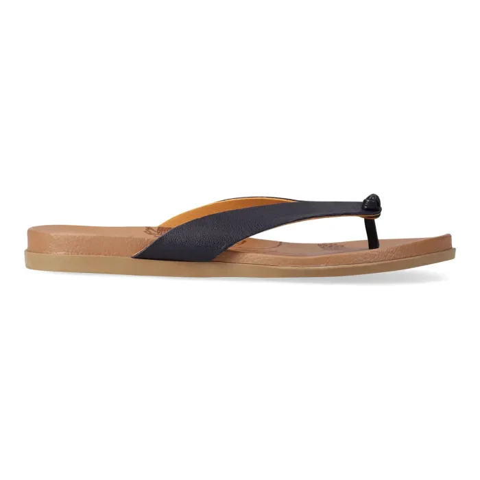 Chakane : Ladies Leather Sandal in Marine - Image 3