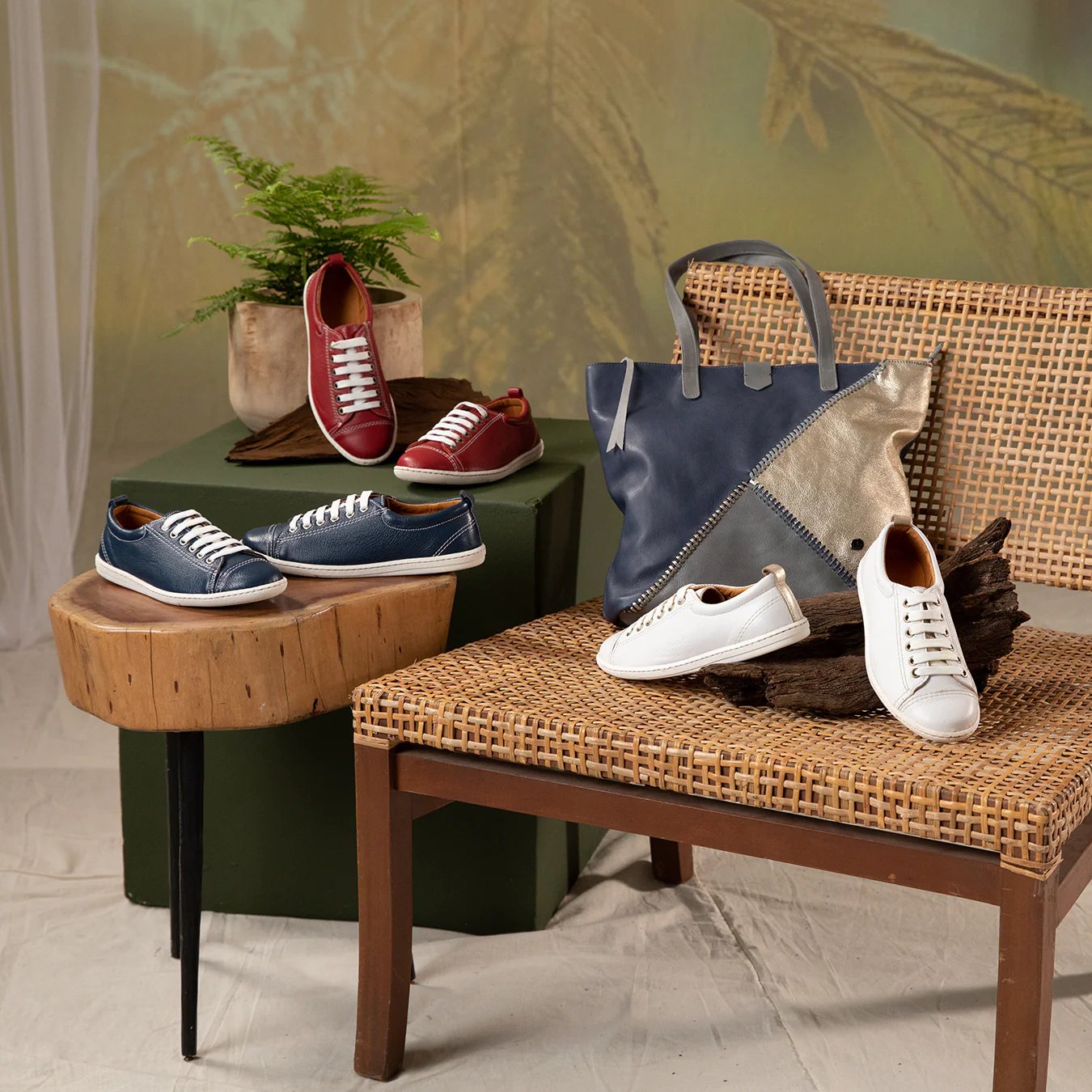 Kaniso : Ladies Leather Sneaker in White Cayak - Image 6