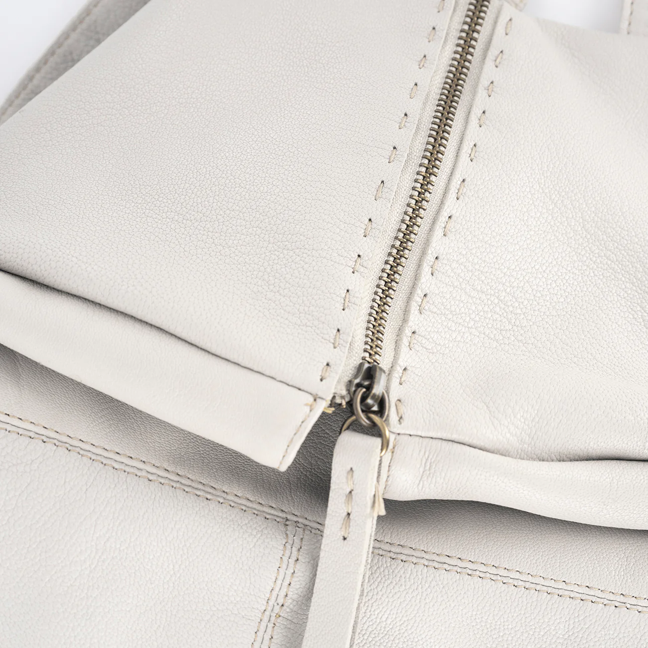 Ncumisa : Leather Backpack in Cream - Image 6