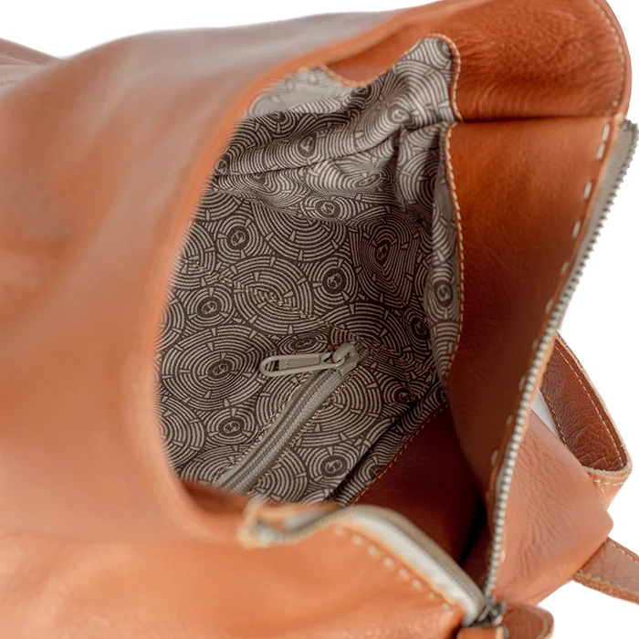 Ncumisa : Leather Backpack in Oak - Image 7