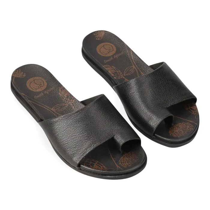Nosethu : Ladies Leather Sandal in Black