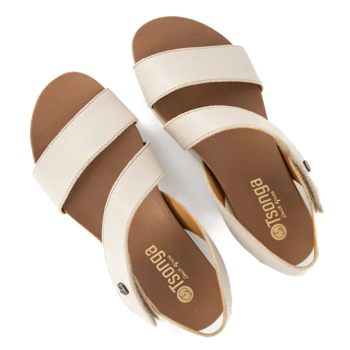 Otavi : Ladies Leather Sandal in Cream - Image 4