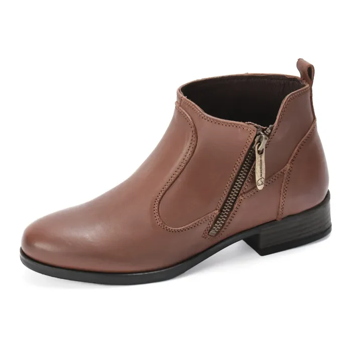 Turkana : Ladies Leather Ankle Boot in Sable - Image 2